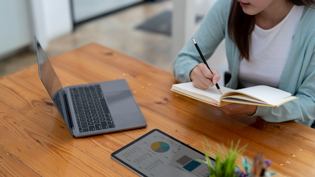 線上英語課程如何培養邏輯思維與語言結構能力